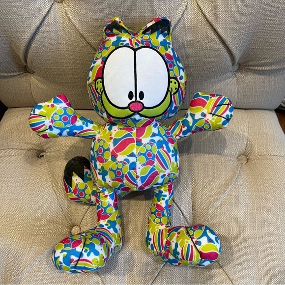 Sugarloaf Garfield plush 13” - Picture 1 of 4